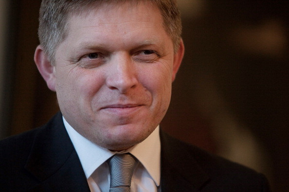 Robert Fico, primer ministro socialista de Eslovaquia, protege constitucionalmente la familia natural