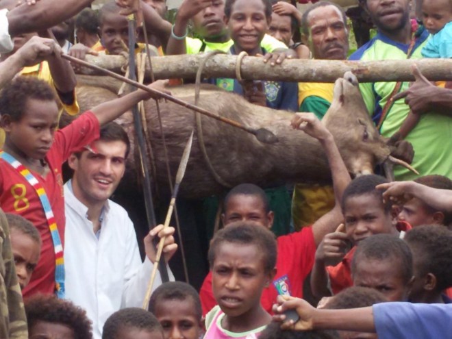 Instituto-del-Verbo-Encarnado-Papa-Nueva-Guinea-Misin-03